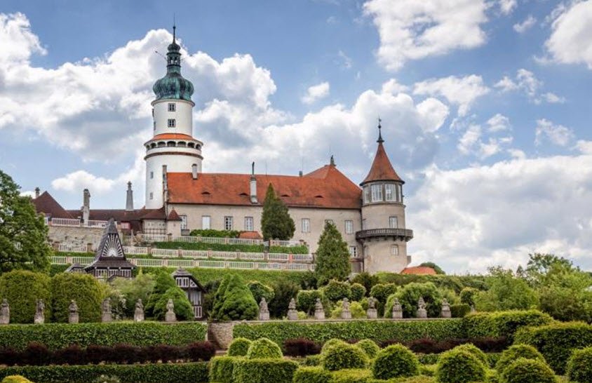 Zřícenina Hradu Výrov, Czech Republic (Czechia)